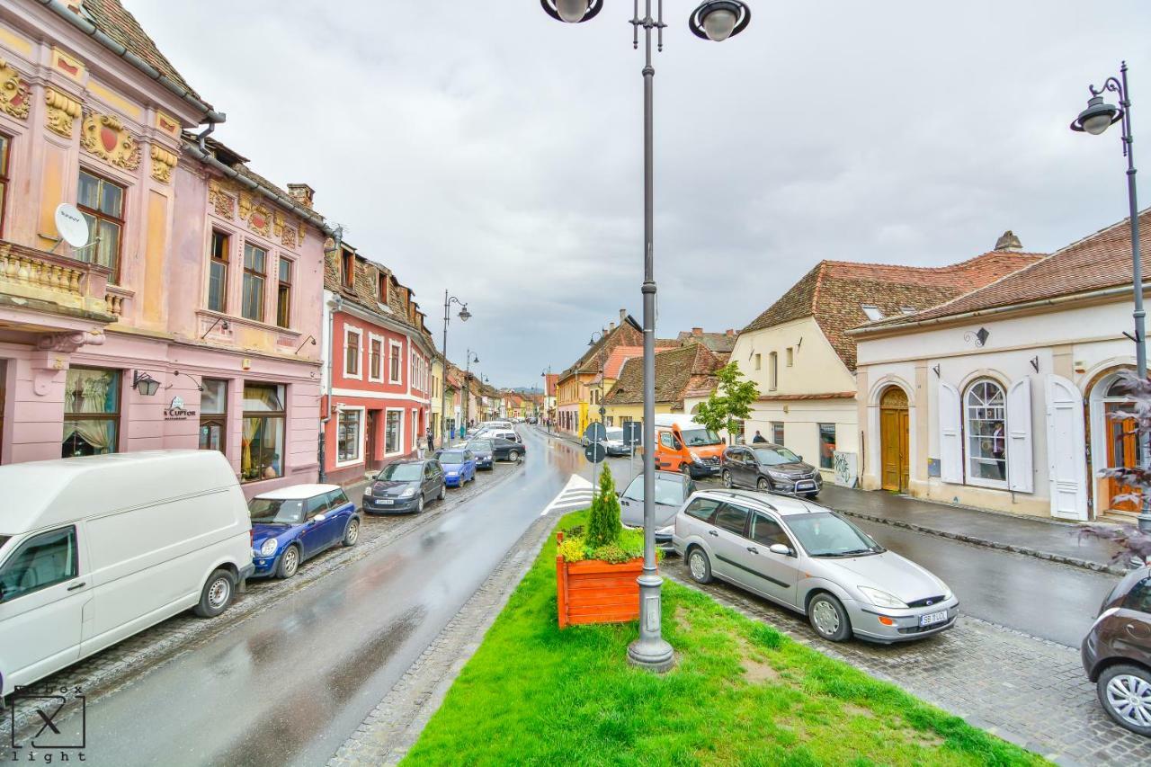 Apartmán Via Del Centro Sibiu Exteriér fotografie